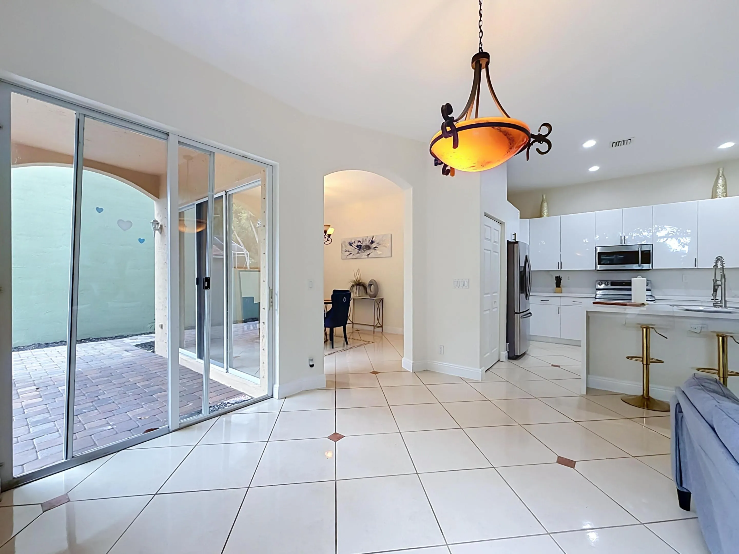 6657 Lurais Drive-32