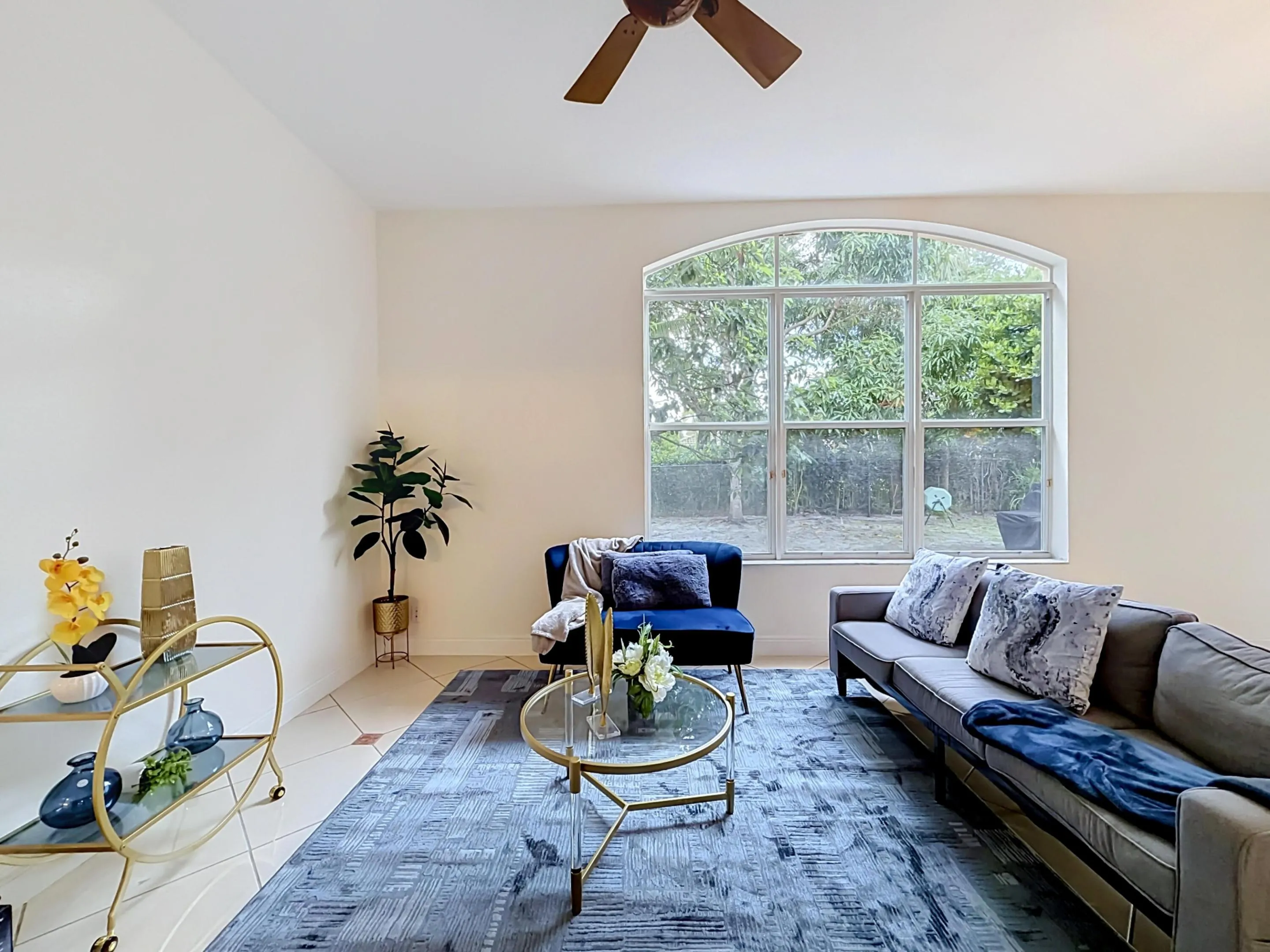 6657 Lurais Drive-51
