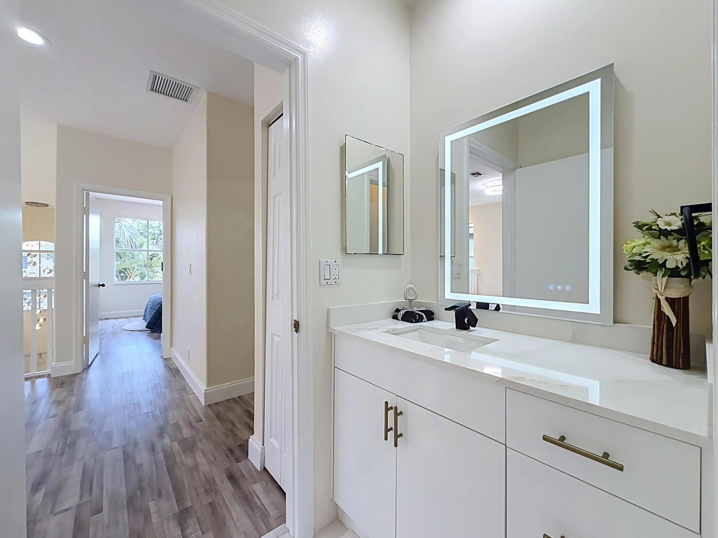 6657 Lurais Drive-72