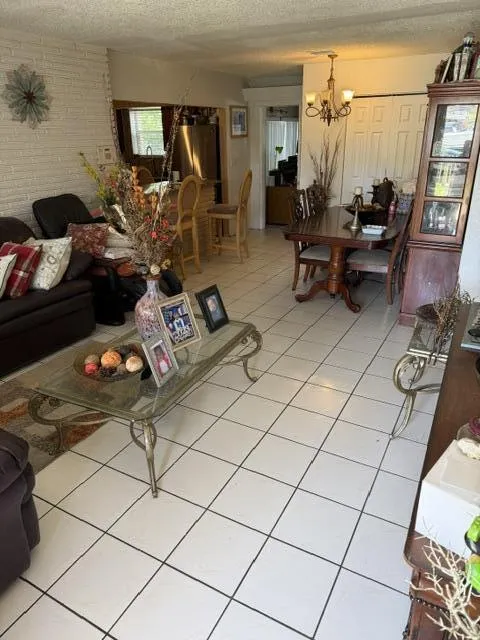 Living/Dining Area