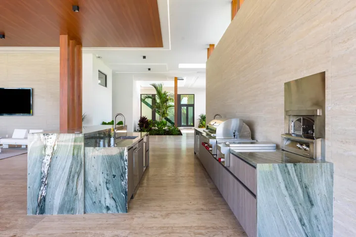 Summer Kitchen