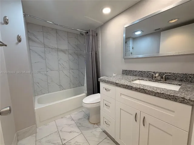 Sencondary Bathroom