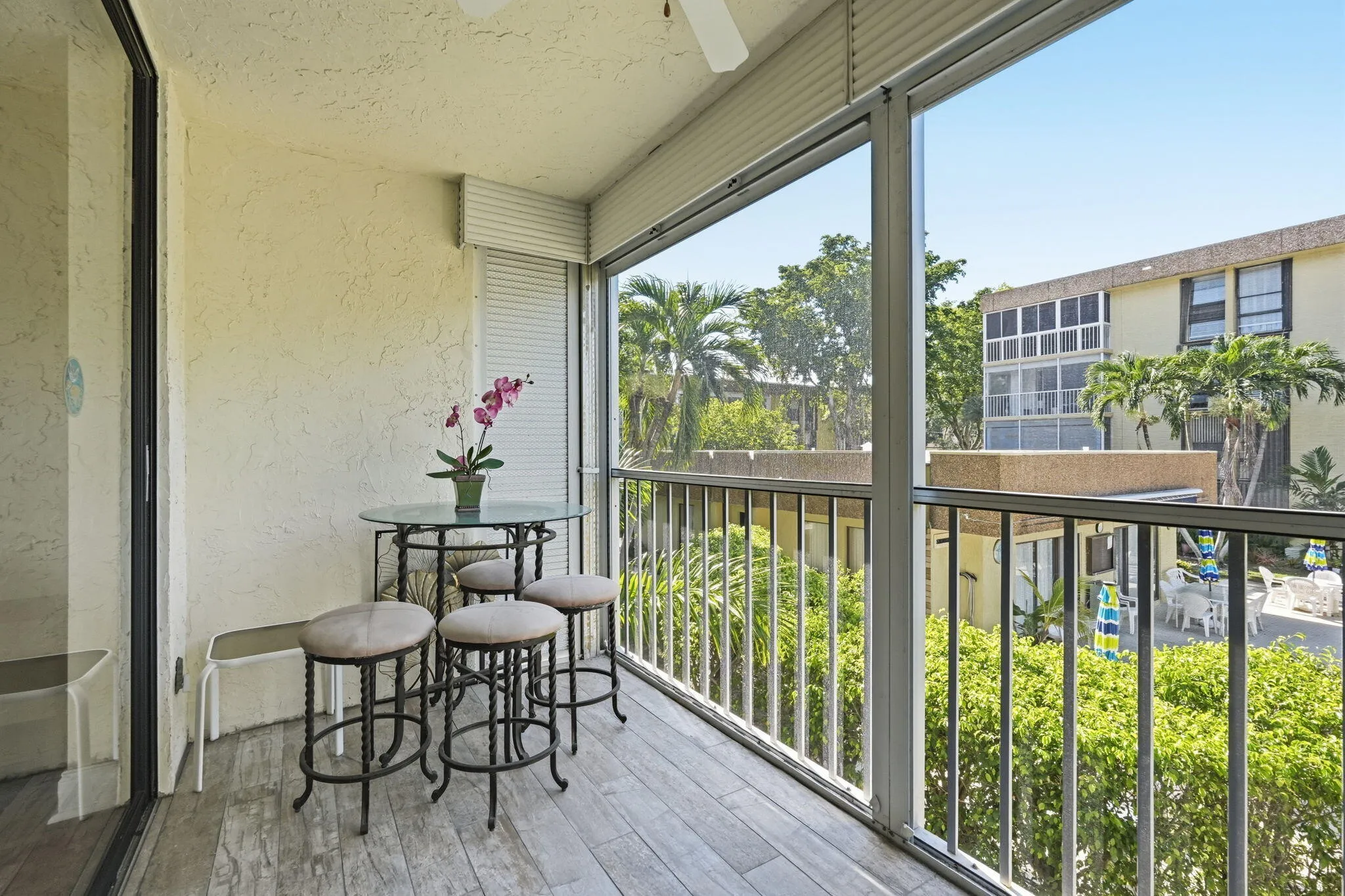 22-web-or-mls-367_S_Federal_Hwy_Apt_A209