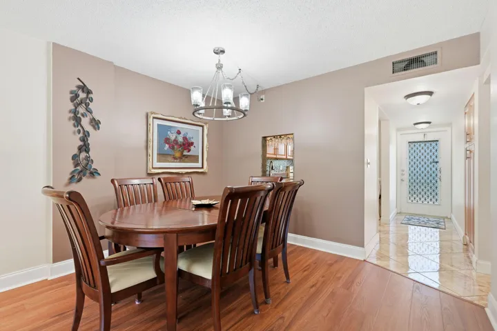 21-web-or-mls-367_S_Federal_Hwy_Apt_A209