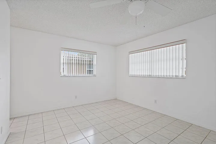 012-121MockingbirdLane-DelrayBeach-FL-33