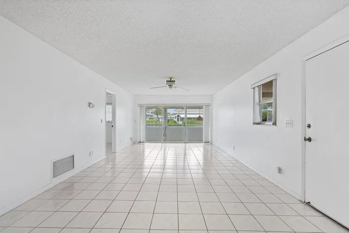 005-121MockingbirdLane-DelrayBeach-FL-33