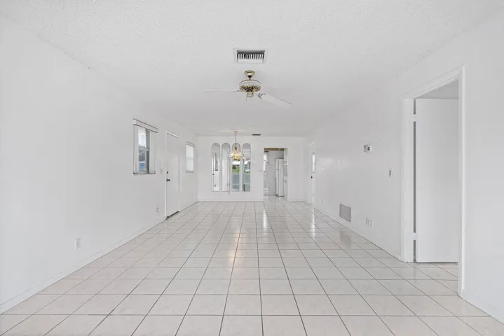 008-121MockingbirdLane-DelrayBeach-FL-33