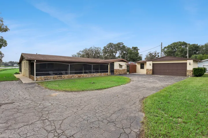 3-web-or-mls-10617_SE_95th_Terrace_Belle