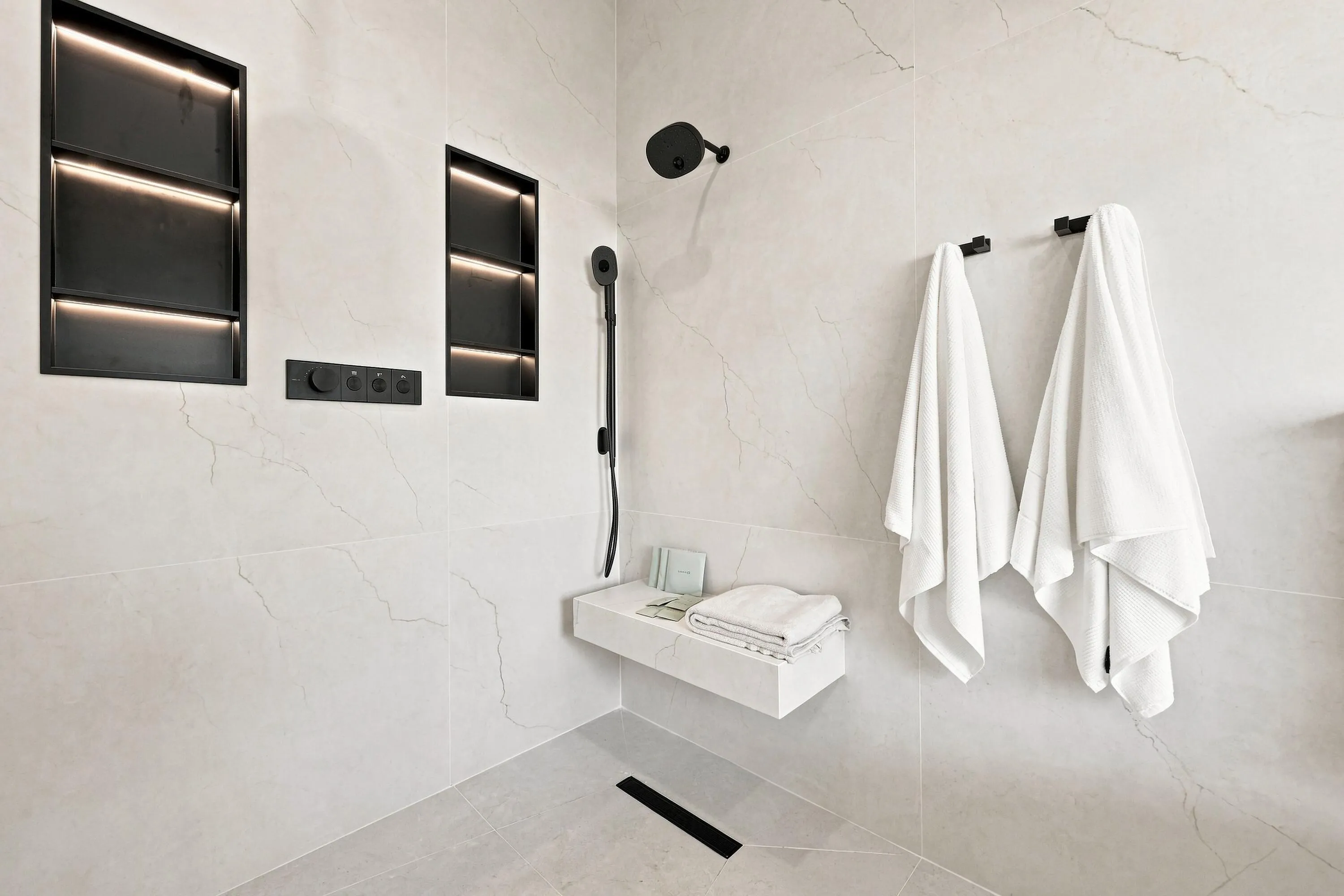 primary wet room