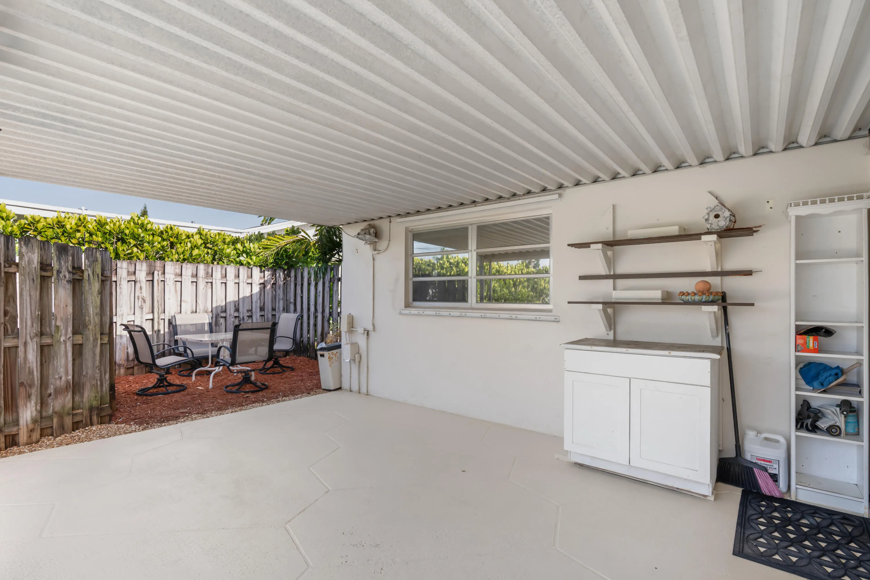 2593 Bahia Rd00026