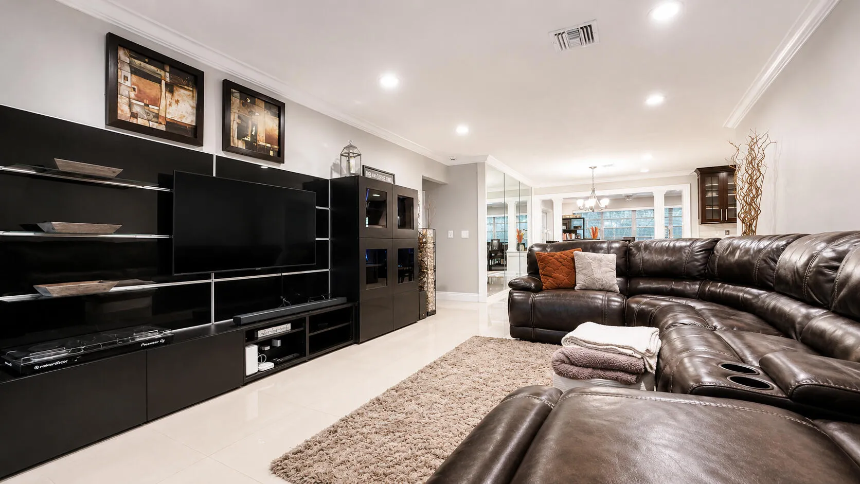 Listing Photos-0003