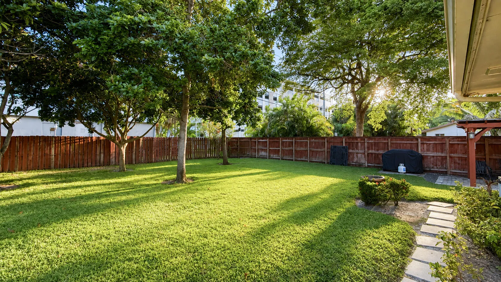 Listing Photos-0007