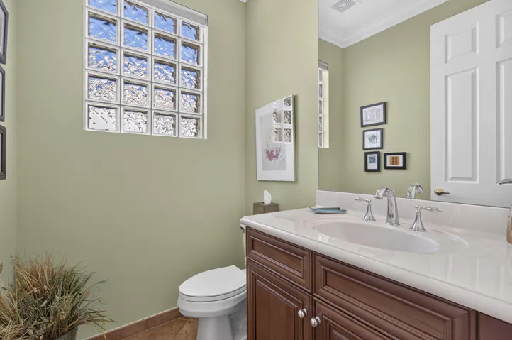 Guest Half Bath