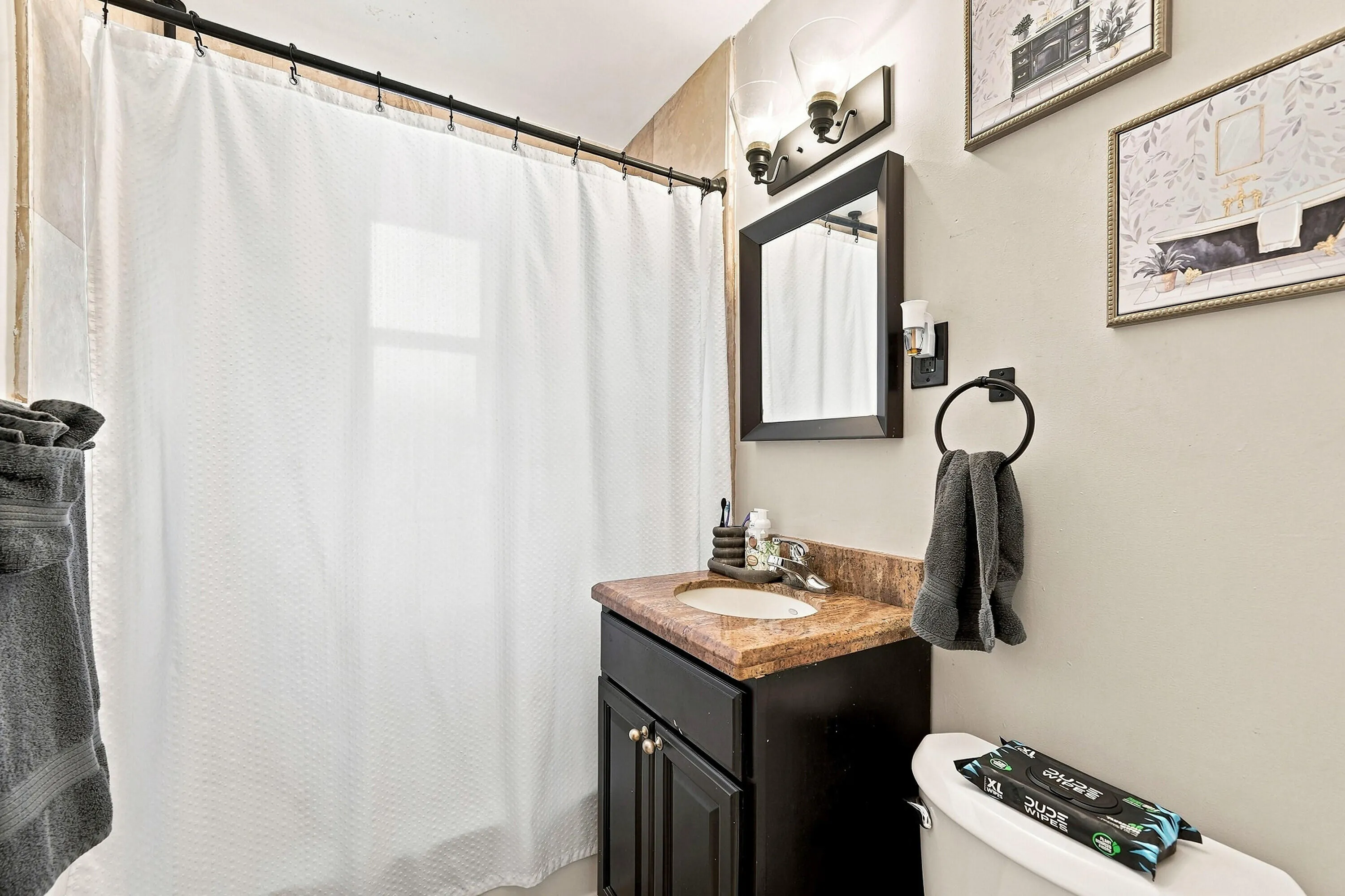 19_bathroom