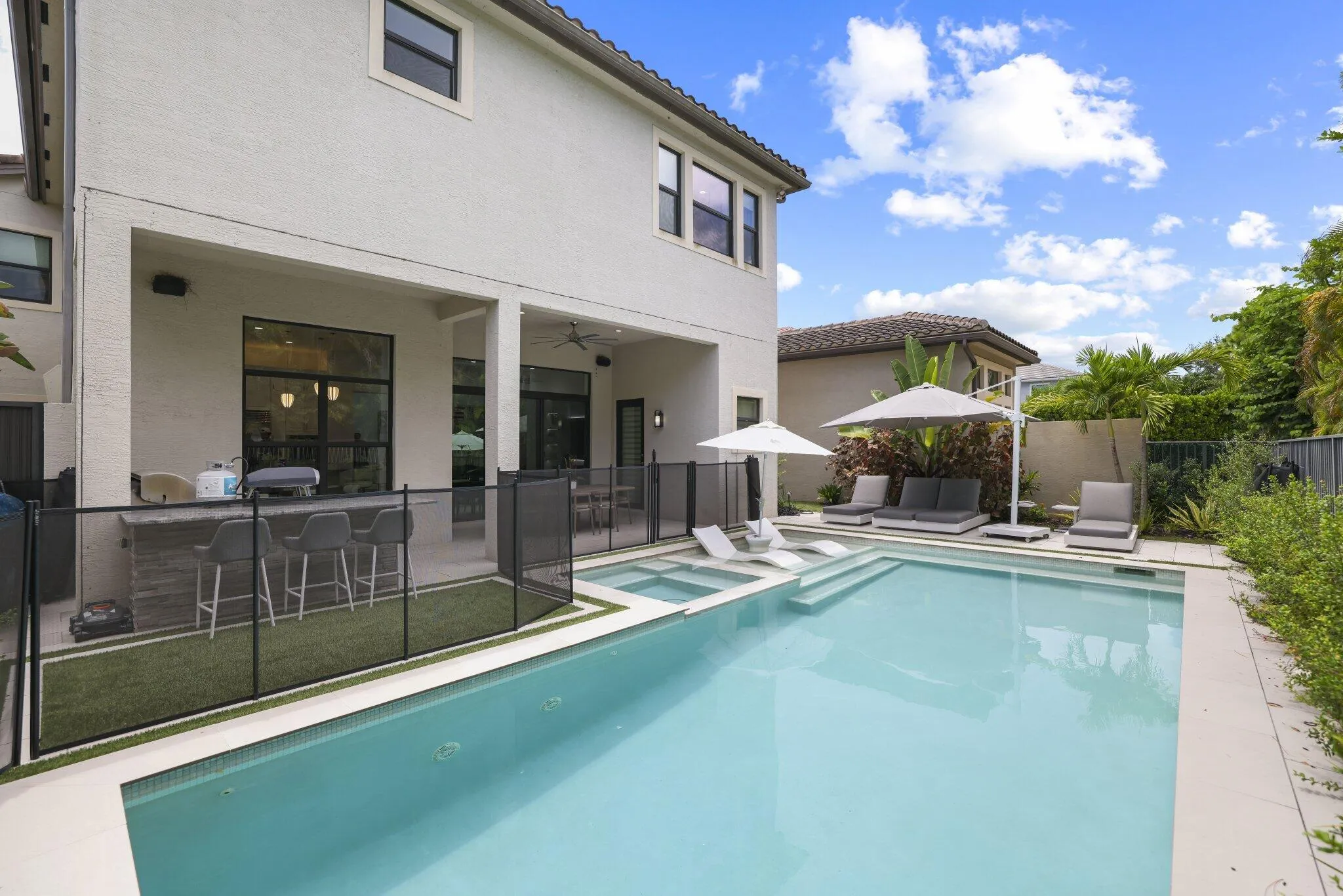 16238 Cabernet Drive - 40.jpg-SMALL