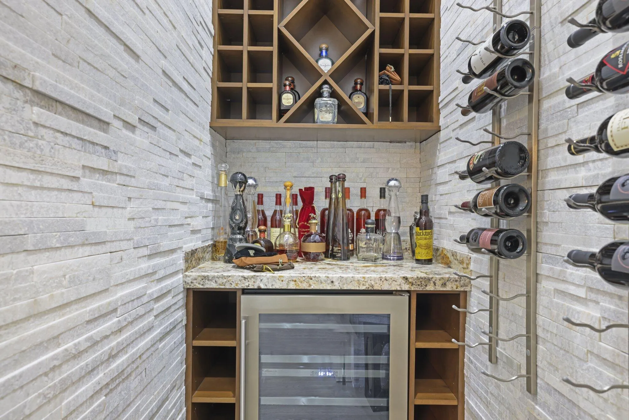 16238 Cabernet Drive - 33.jpg-SMALL