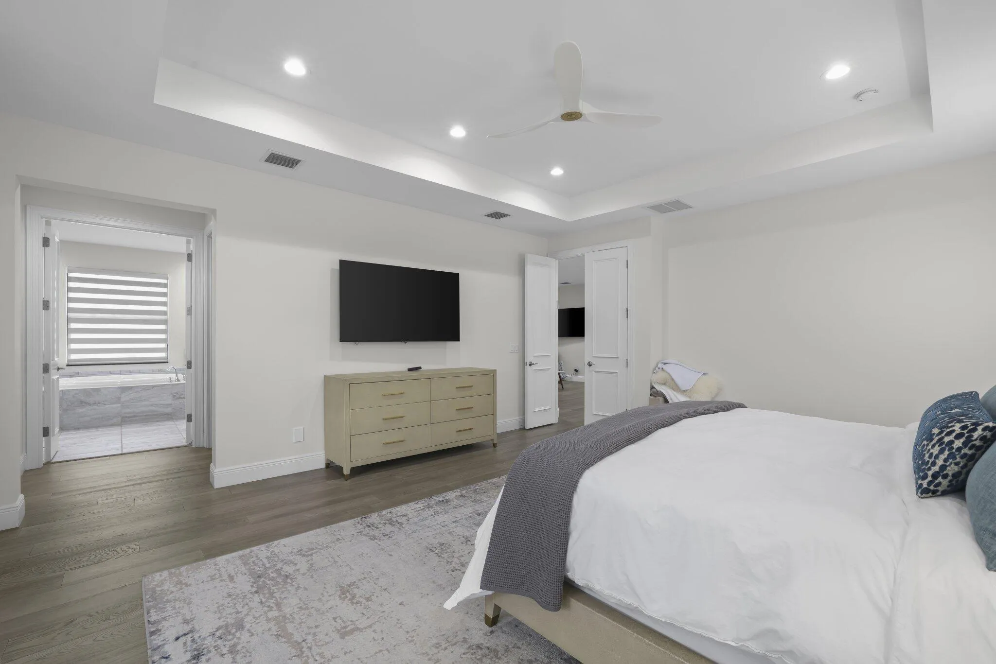 16238 Cabernet Drive - 68.jpg-SMALL