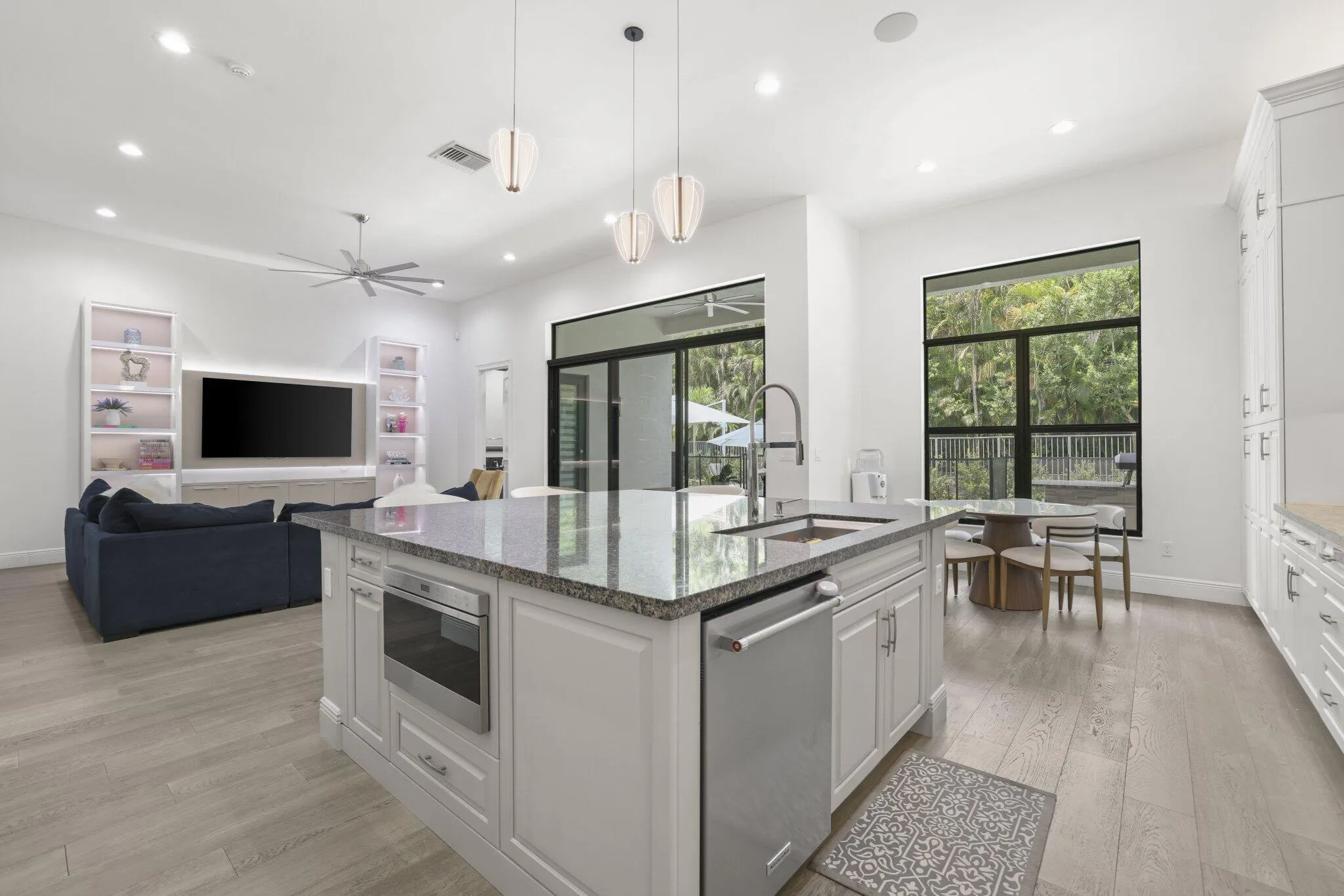 16238 Cabernet Drive - 17.jpg-SMALL