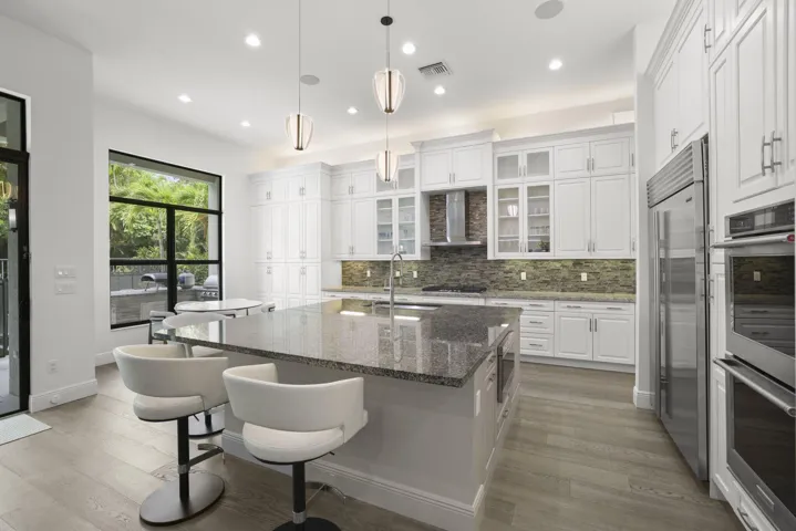16238 Cabernet Drive - 11.jpg-SMALL