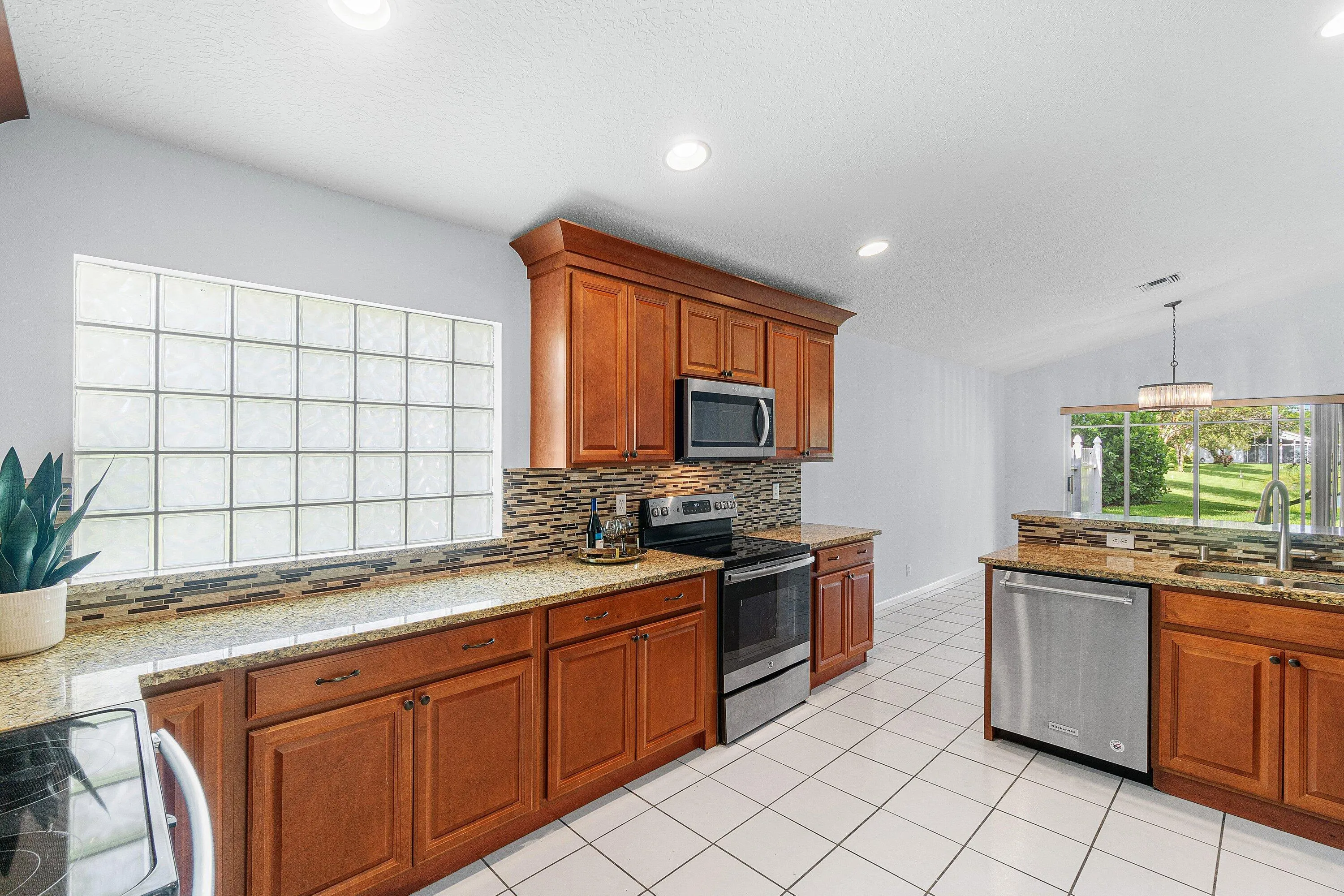 019-5737RoyalClubDrive-BoyntonBeach-FL-3