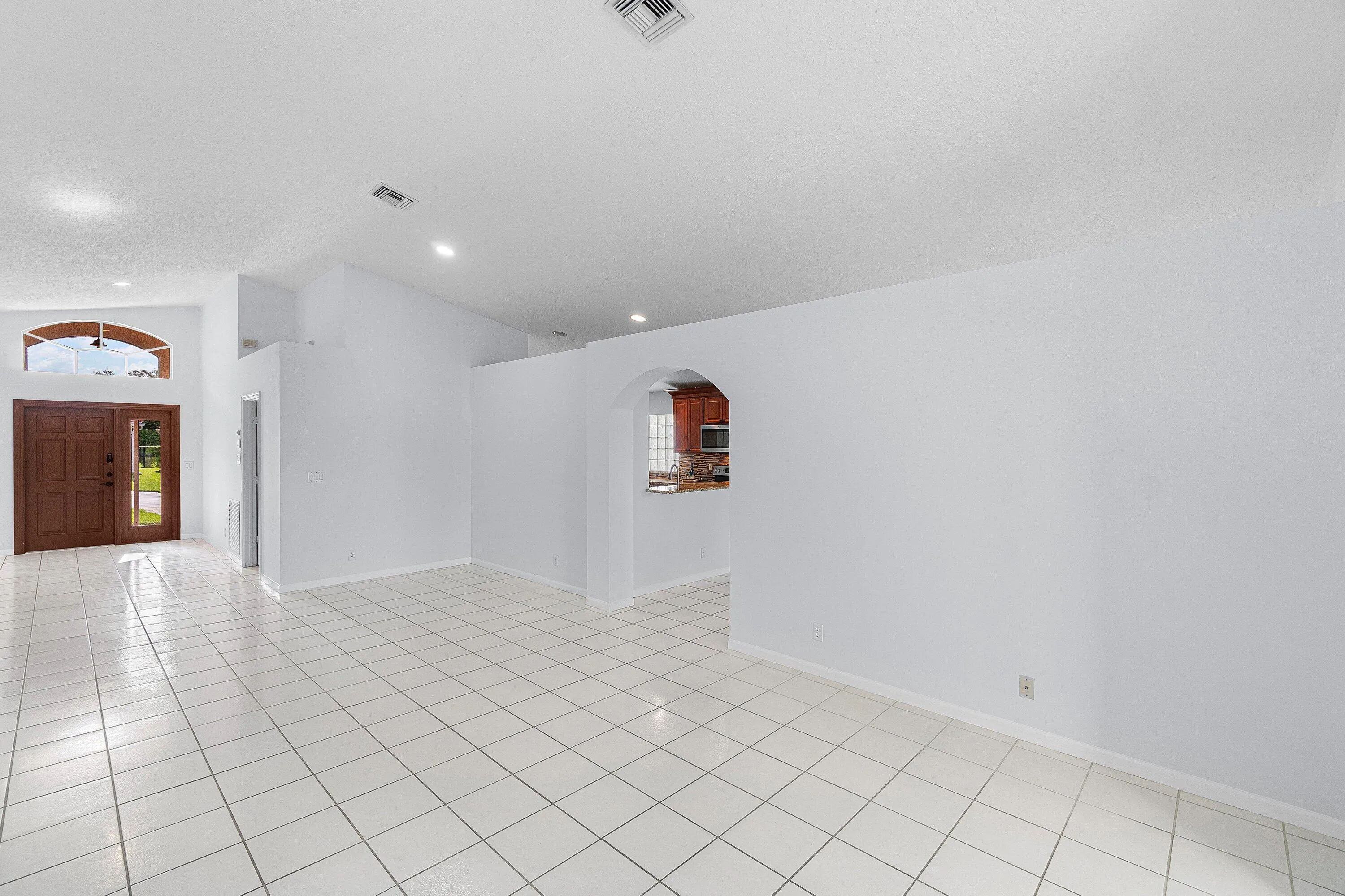011-5737RoyalClubDrive-BoyntonBeach-FL-3