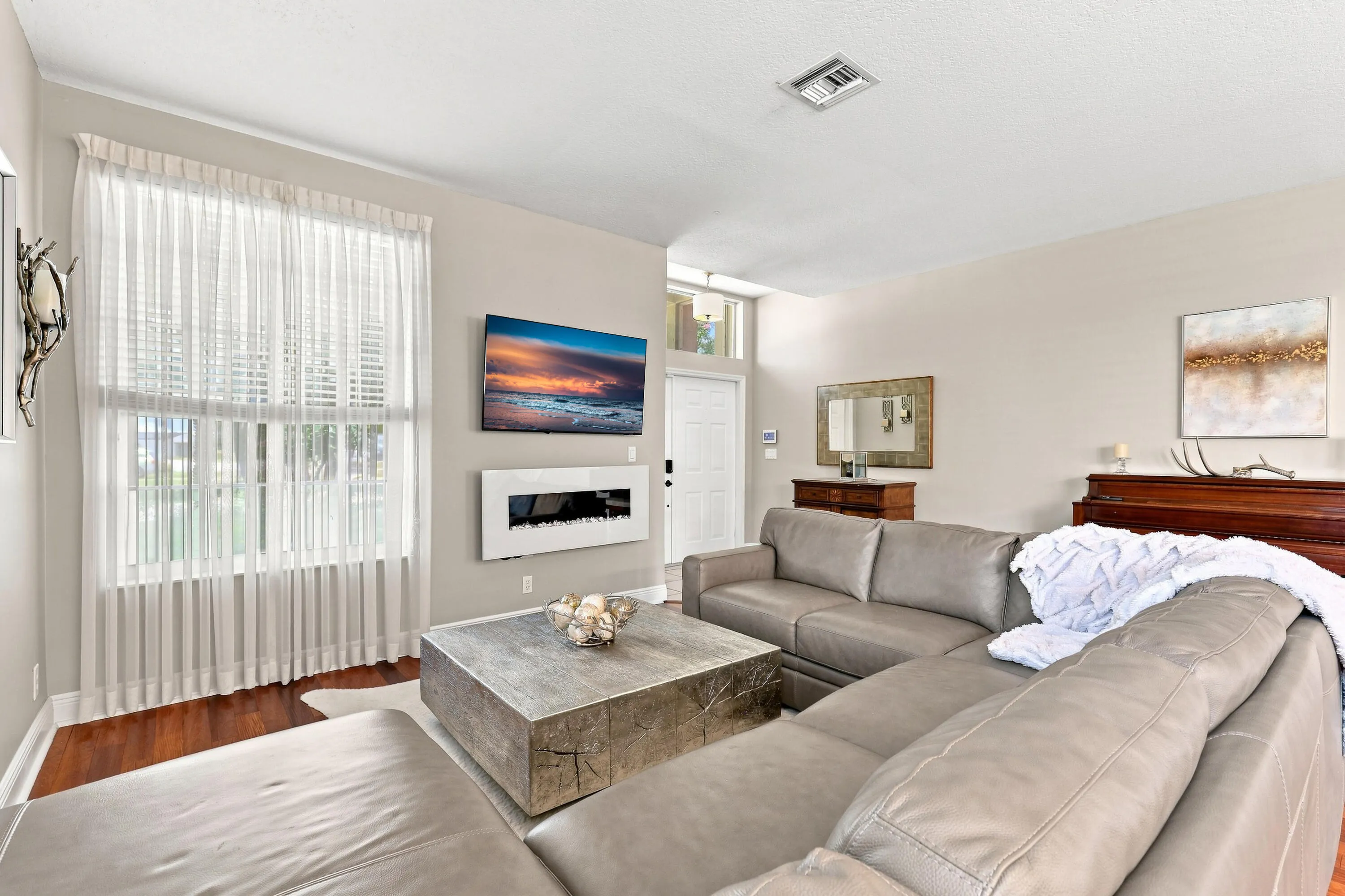 9_1690_corsica_dr_wellington_fl_33414_us