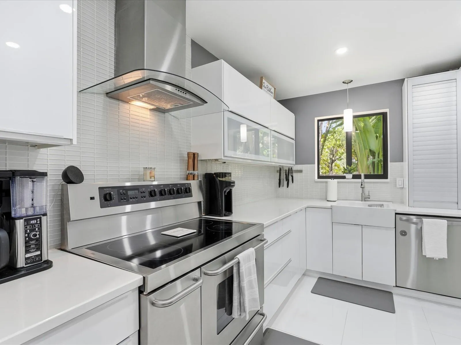 24-Kitchen
