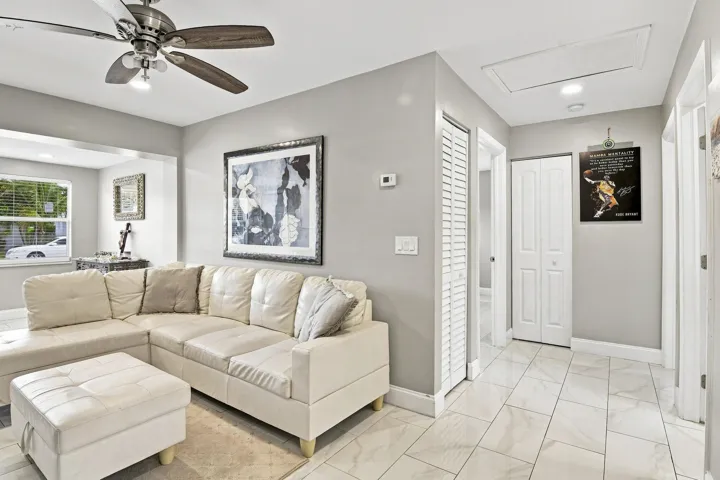 9-web-or-mls-1217-w-32nd-st-34-jpg