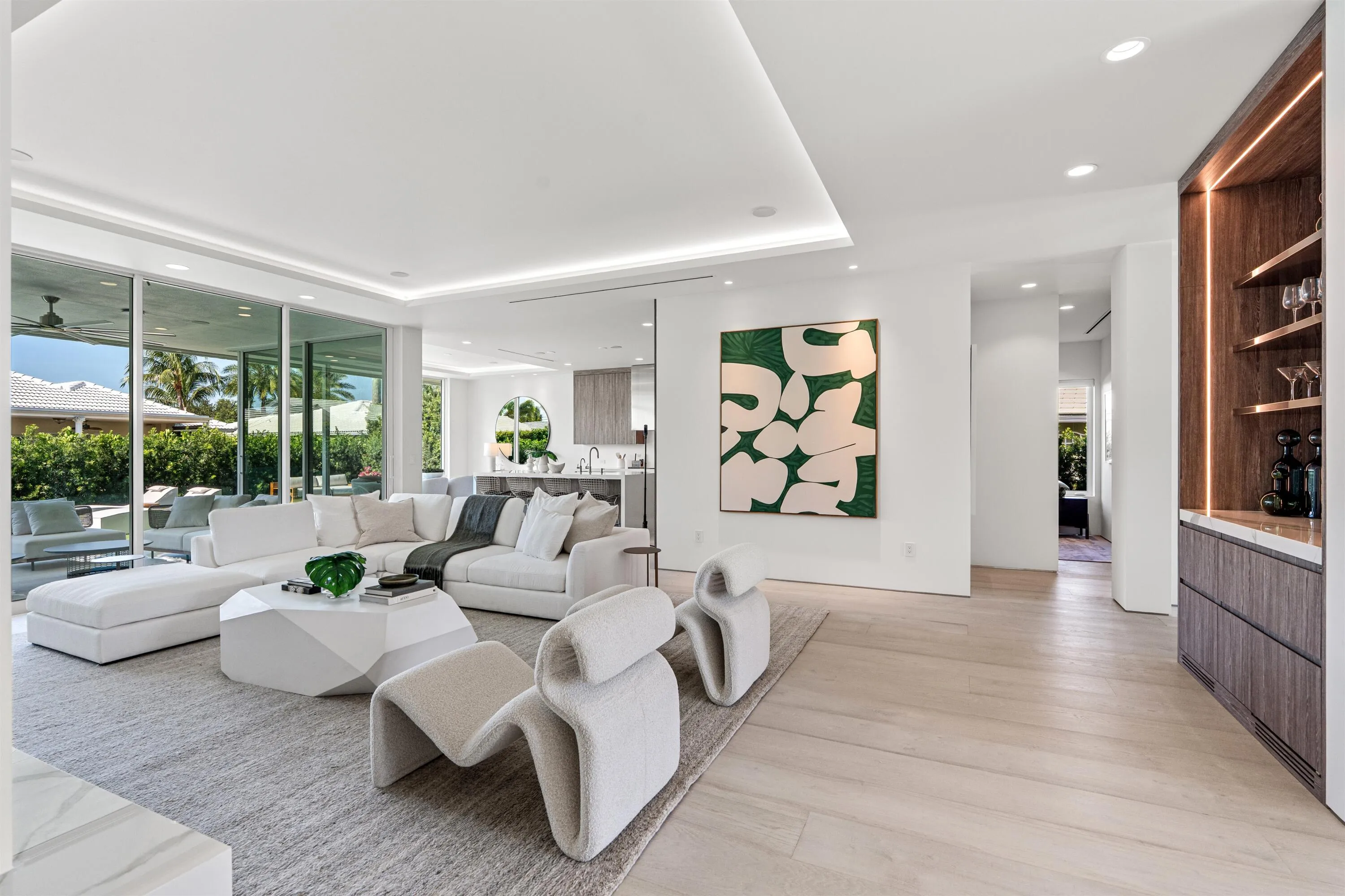 LIVING_ROOM_ANGLE_RIGHT