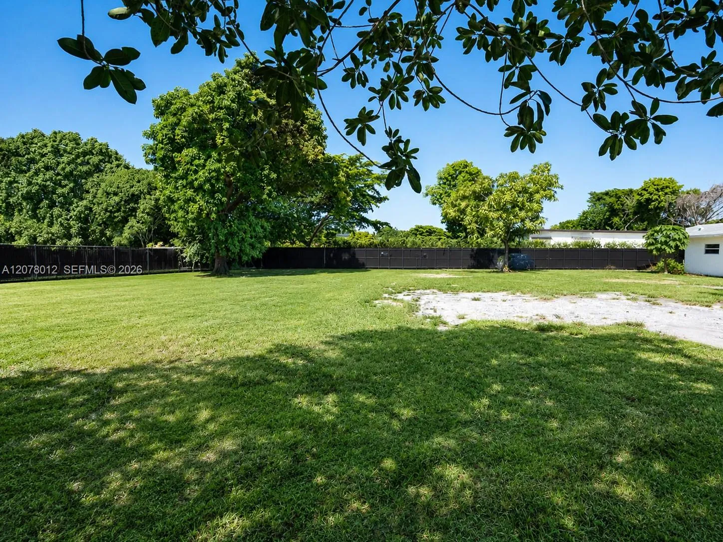 Property photo 22