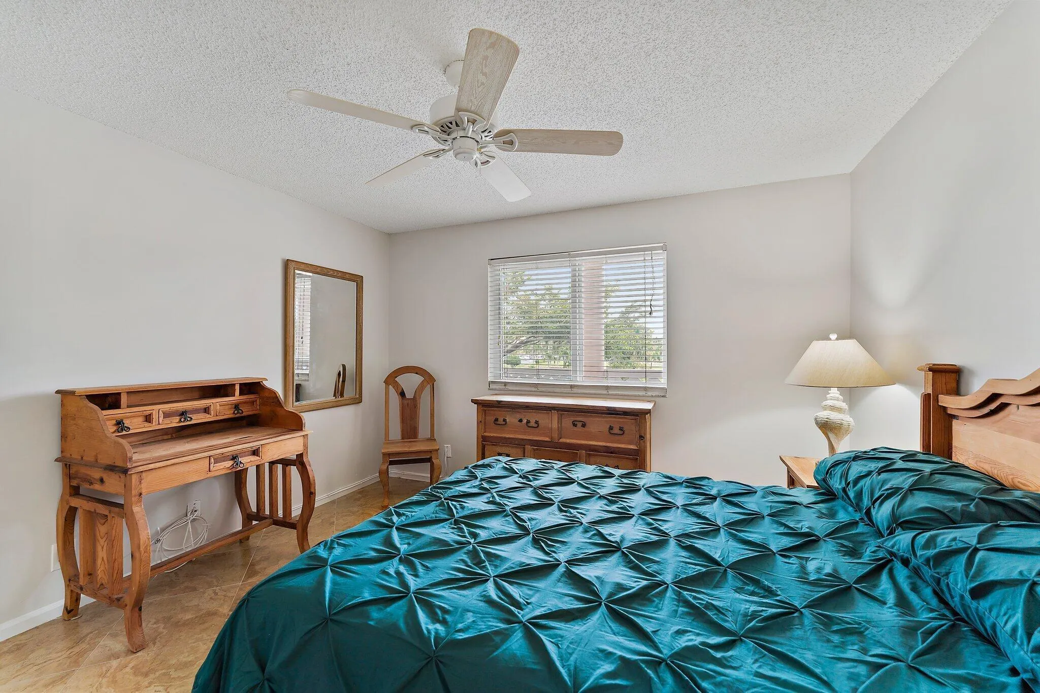 005-353US1NC203-Jupiter-FL-SMALL