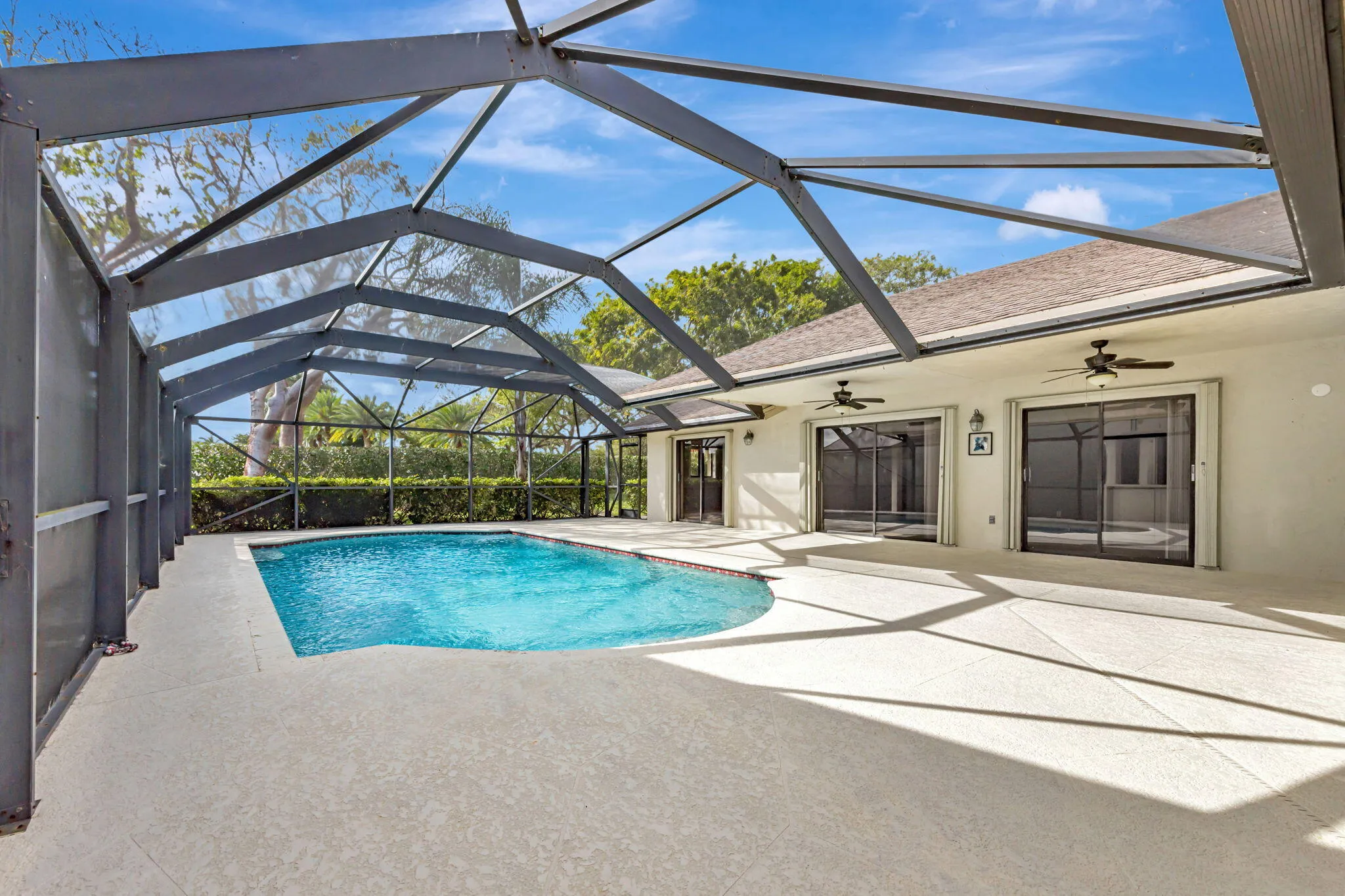 32-web-or-mls-21356-summertrace-cir