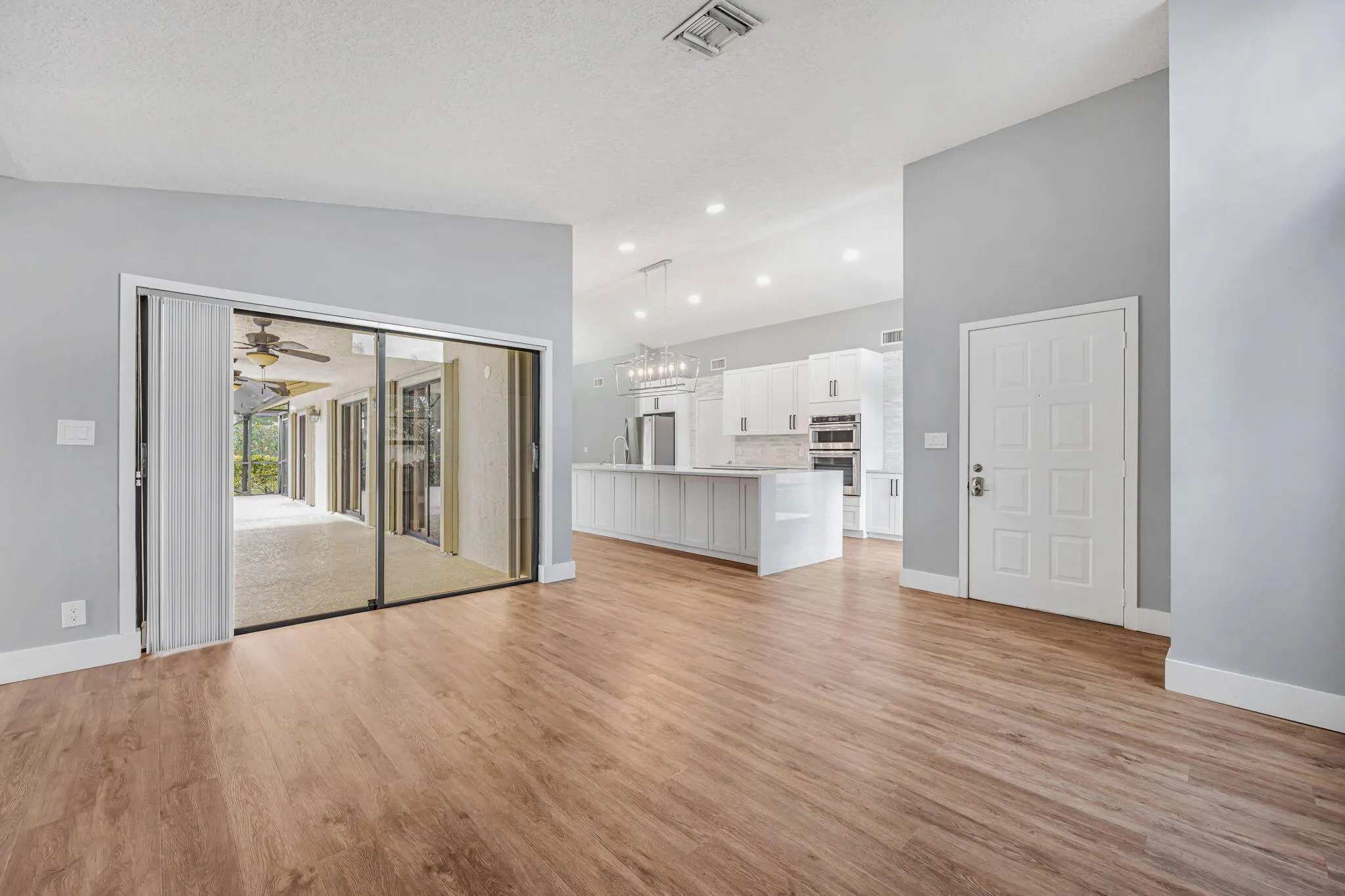4-web-or-mls-21356-summertrace-cir