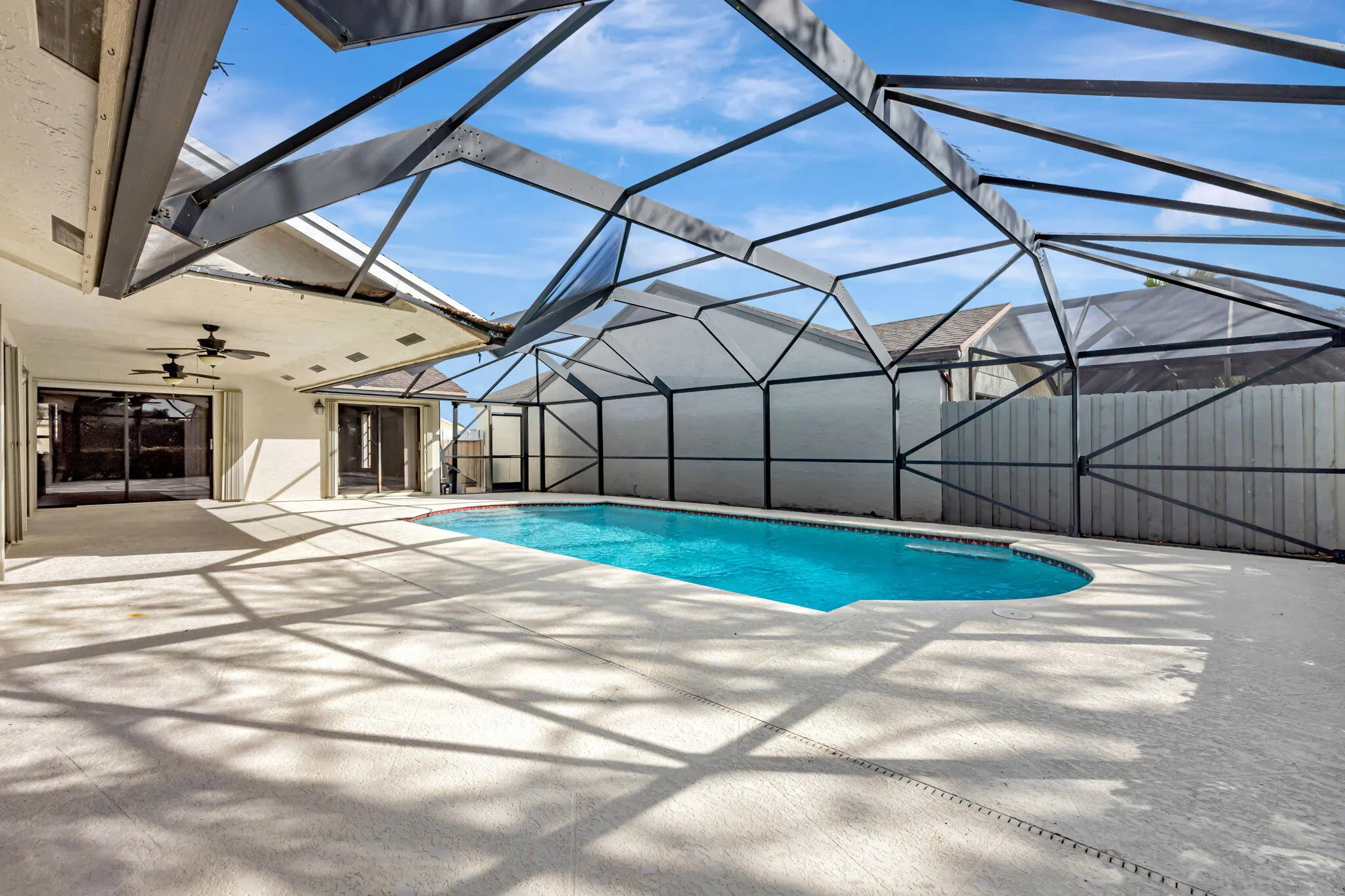 33-web-or-mls-21356-summertrace-cir
