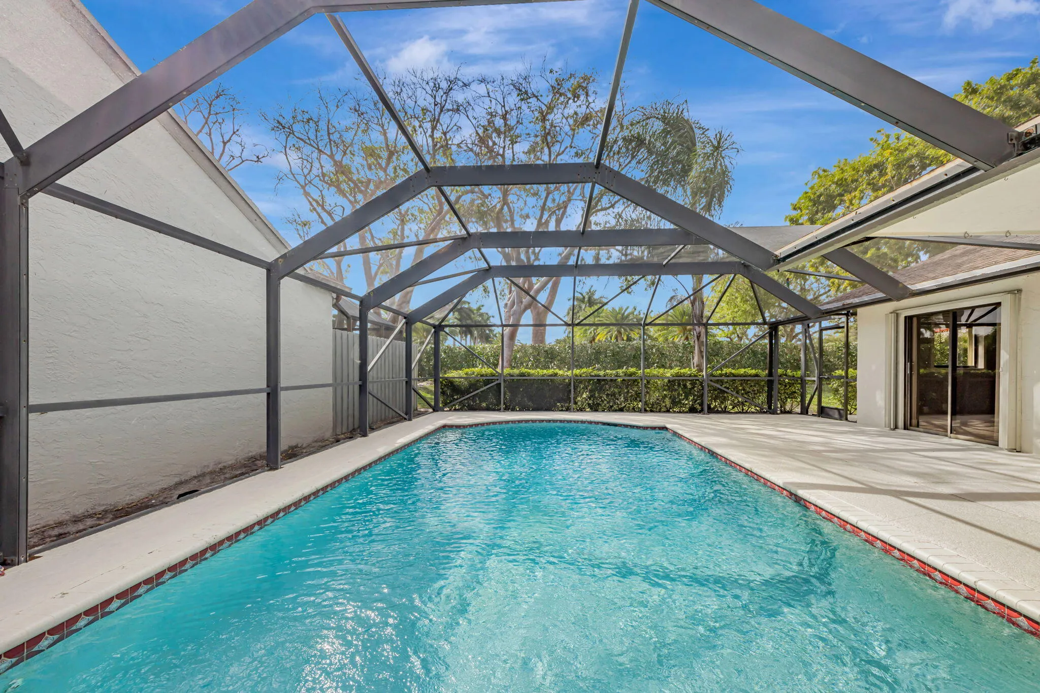 35-web-or-mls-21356-summertrace-cir