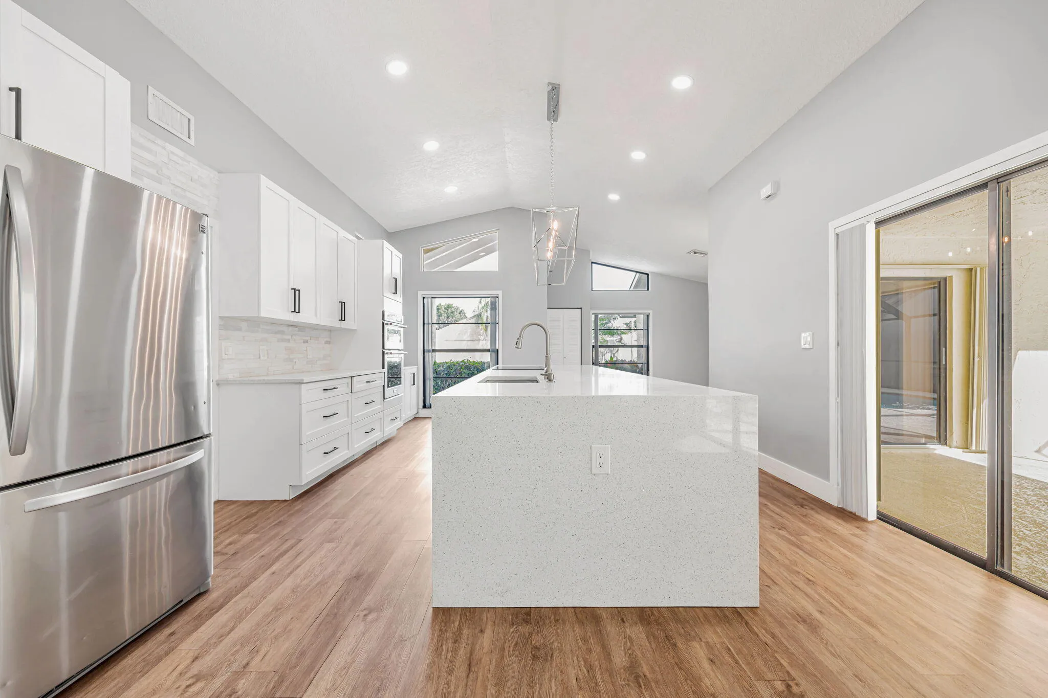 10-web-or-mls-21356-summertrace-cir