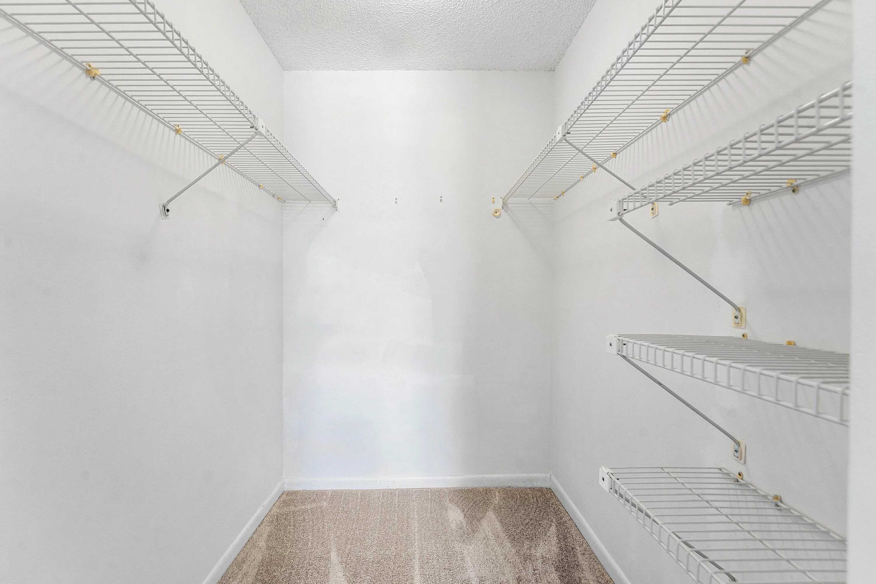 015-149ArrowheadCircle-Jupiter-FL-33458-