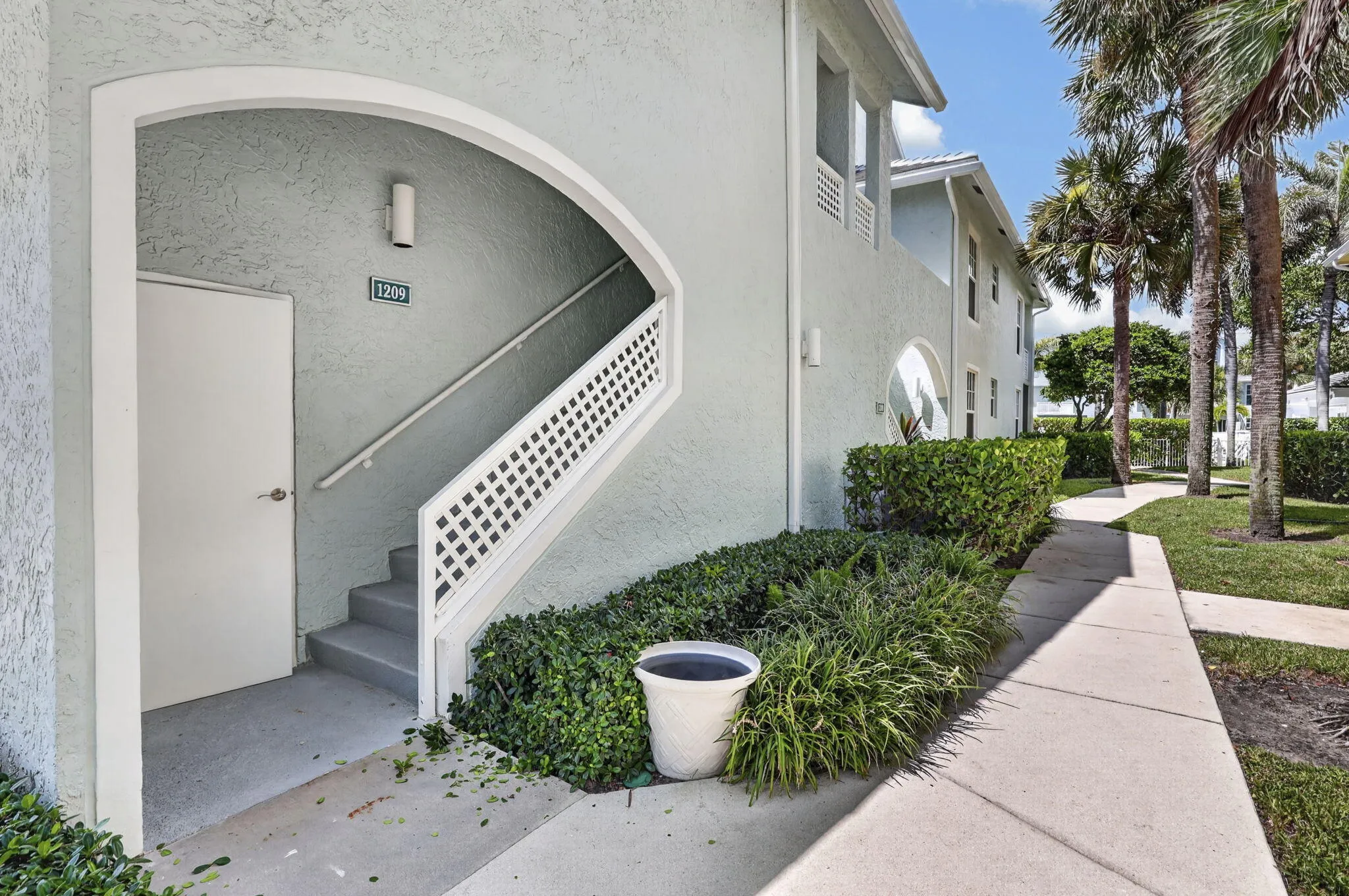 5-web-or-mls-BS1A4868