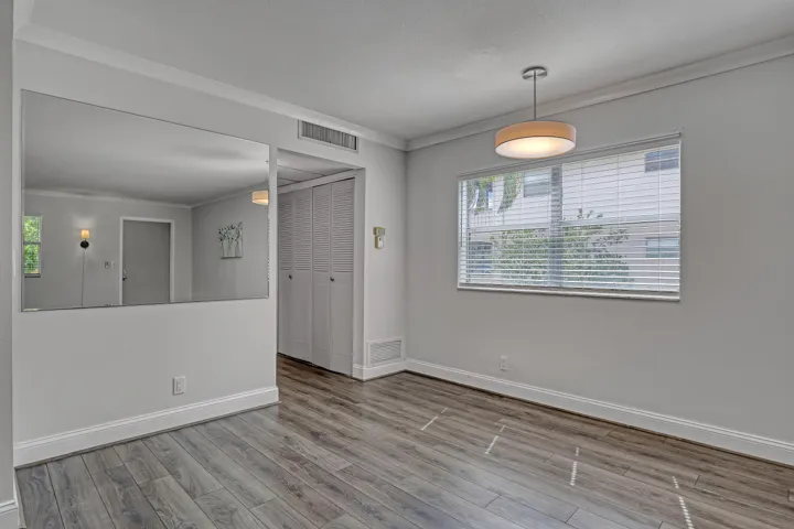 611 Saxony Park (12)