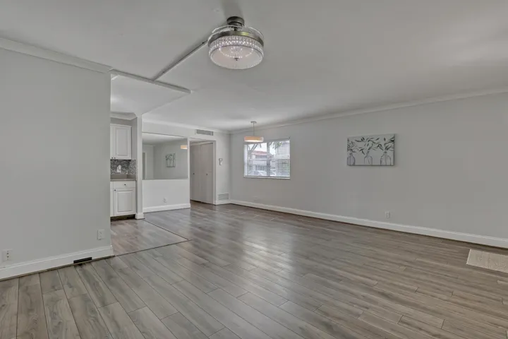 611 Saxony Park (11)