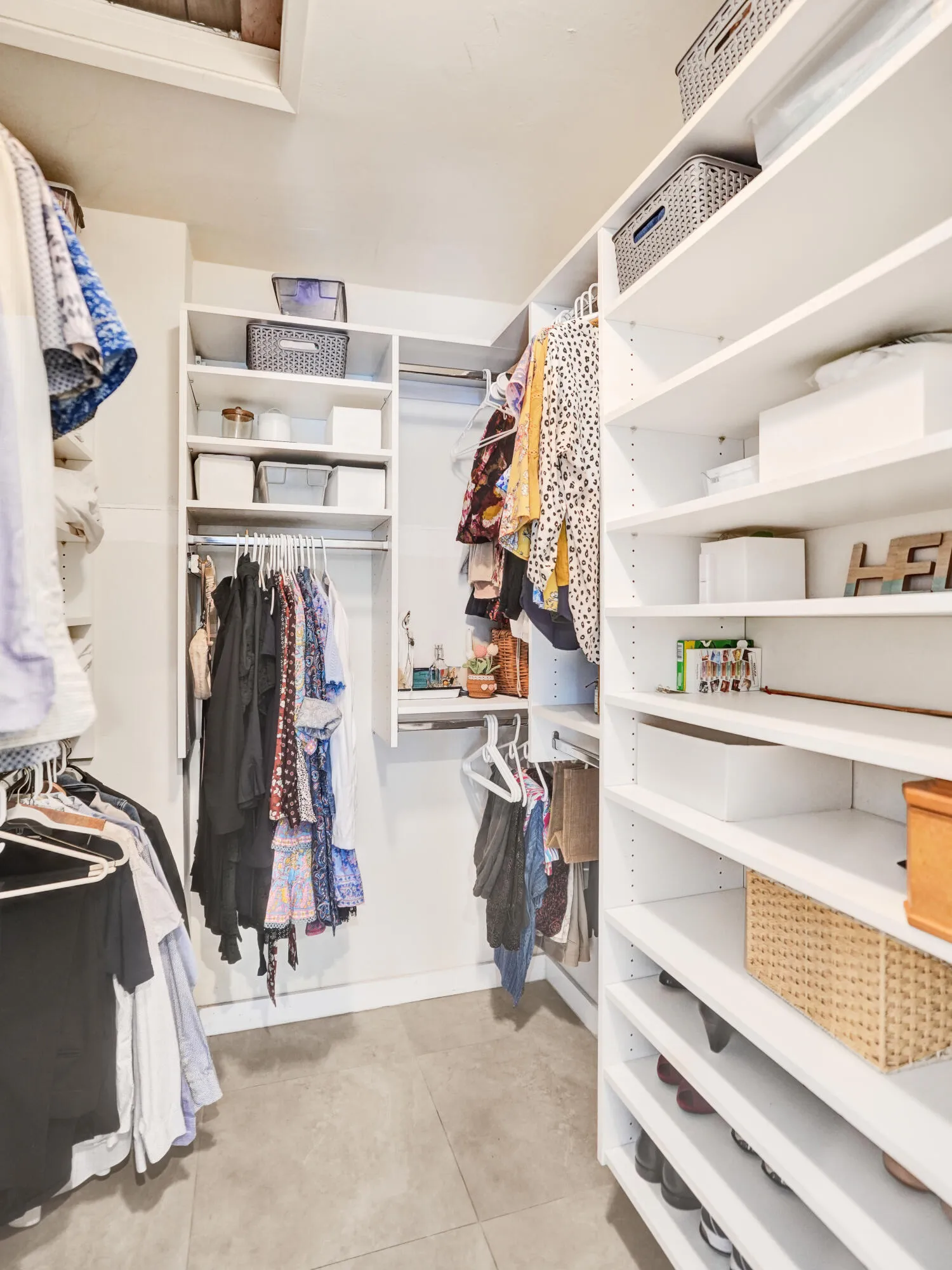 Walk in Closet for Master