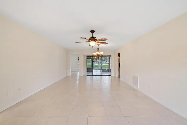 Liv Room/Dining Rm