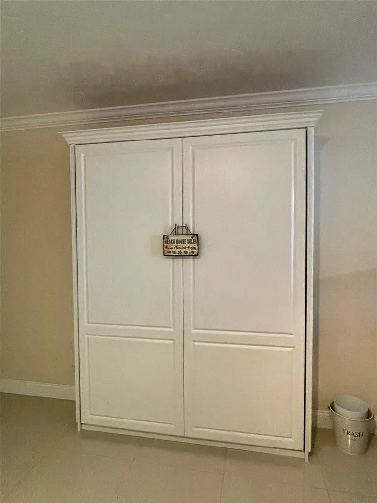 Murphy Bed