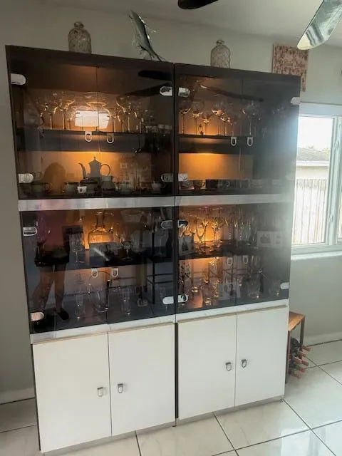 lighted curio