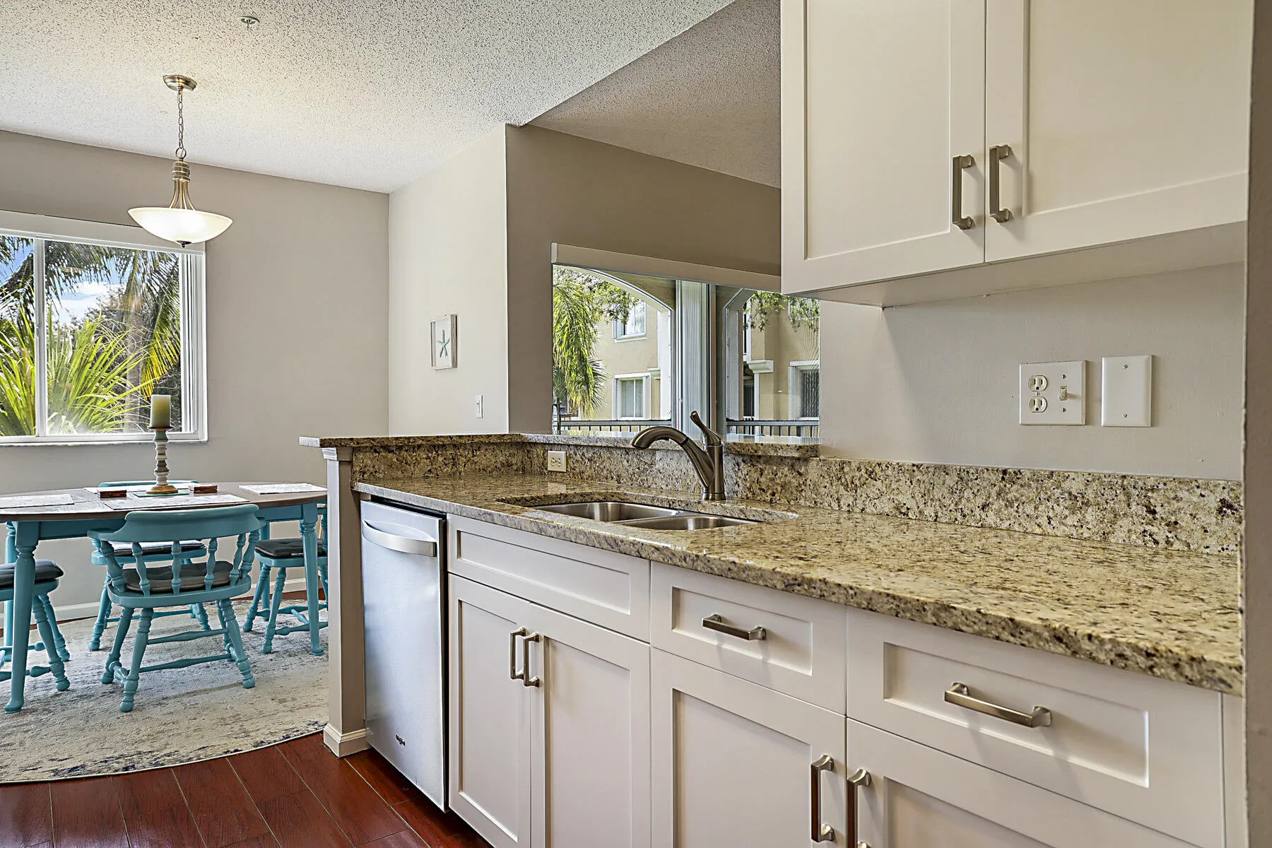 272 Village Blvd Apt 7212 -13