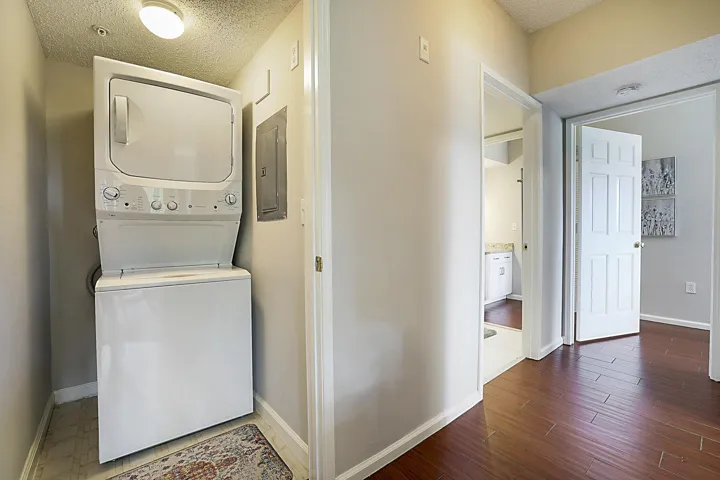 272 Village Blvd Apt 7212 -24