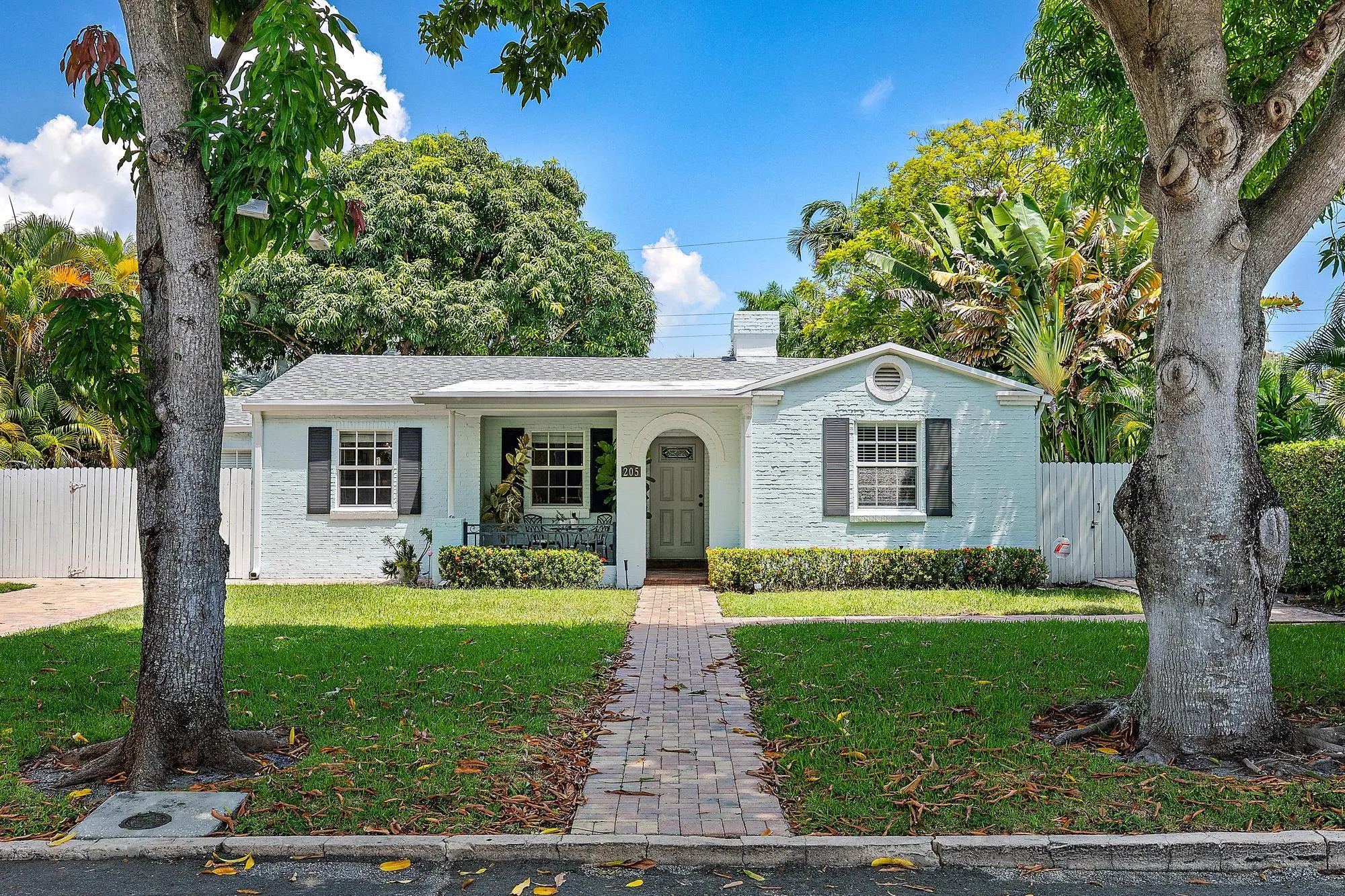 205 Wenonah Pl-22