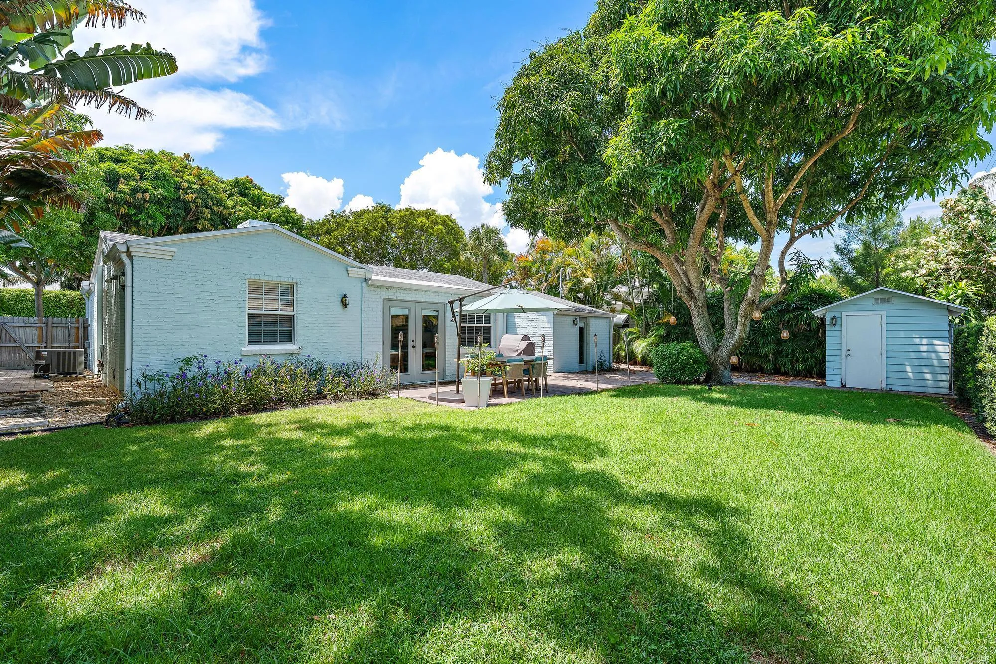 205 Wenonah Pl-17