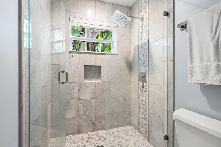 205 Wenonah Pl-4