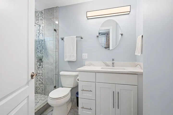 205 Wenonah Pl-5